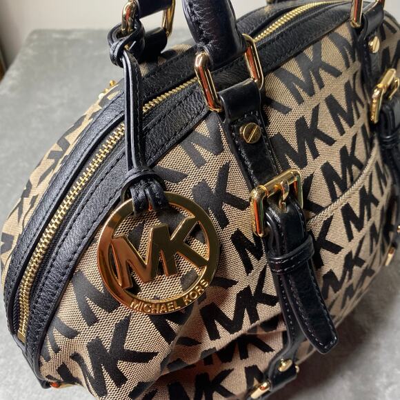 Michael Kors Signature Jacquard Bedford Satchel no Crossbody strap black tan - Picture 2 of 9